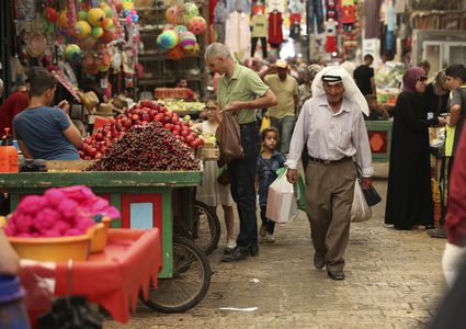 همان مشتركان يطرقان أبواب الصائمين