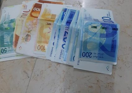 الكشف عن ملابسات سرقة مبلغ كبير من داخل كنيسه