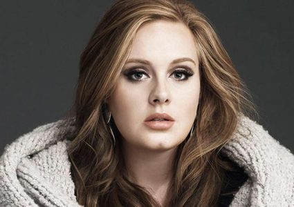 أديل تتخطى ازمة انفصالها برسالة مؤثرة وتحتفل بميلادها