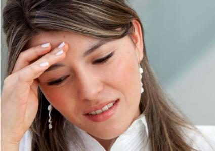 دراسة: الصداع النصفي يزيد من فرص معاناة الحامل من مضاعفات الحمل