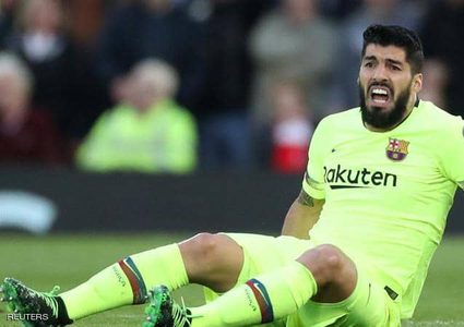 سواريز يخضع لجراحة في الركبة