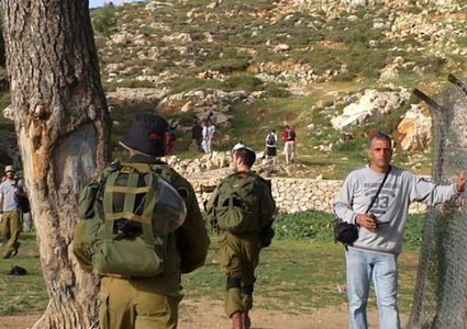 مستوطنون يقتحمون منطقة برك سليمان بحماية قوات الاحتلال