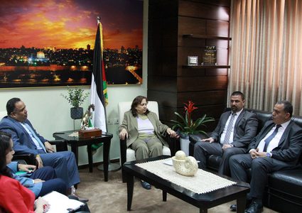 اجتماع لمتابعة مشروع بناء المستشفى الهندي ببيت ساحور