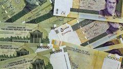 بسبب العقوبات الأمريكية..."قاع جديد" للريال الإيراني