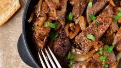 طاجن اللحم بالبصل