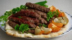تجنب العطش في نهار رمضان بتجنب هذه المشروبات والأطعمة