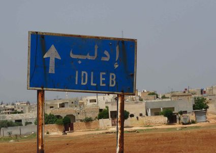 كارثة محتملة في إدلب.. مخاوف من حلب جديدة