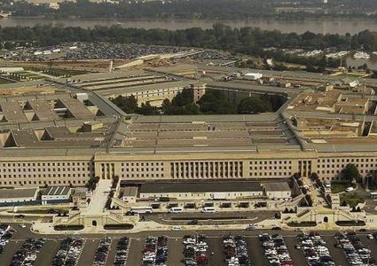 البنتاغون يوافق على نشر بطاريات صواريخ بالشرق الأوسط