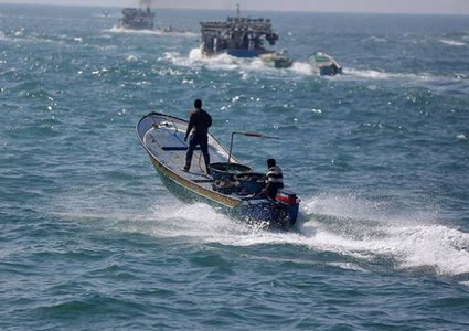 الاحتلال يستهدف المزارعين شرق خان يونس