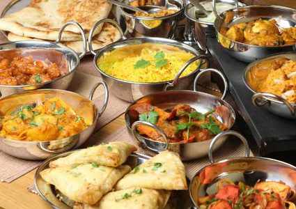 تقسيم وجبات الطعام المثالي في رمضان