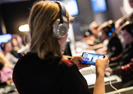 ألعاب الفيديو "ترهق" الأميركيين.. ومخاوف على الأبناء