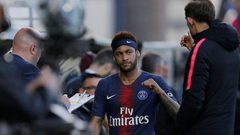 رئيس سانتوس ينصح نيمار بالرحيل لريال مدريد