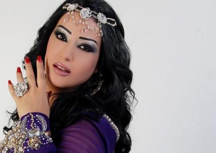 سمية الخشاب: ردي على أحمد سعد "سيكون قصف جبهة" وبالمستندات..