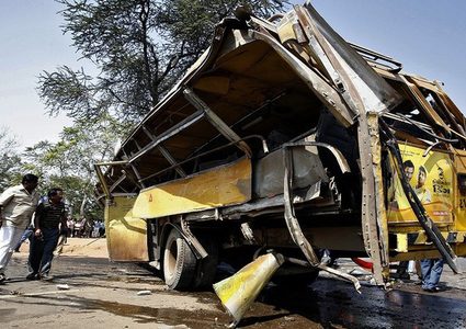 مصرع 15 شخصا بحادث سير جنوبي الهند