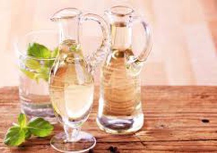 تعرف على أبرز فوائد الخل الأبيض الصحية