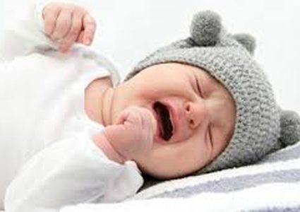 ما هي الفوائد الصحية لبكاء الأطفال الرضع ؟