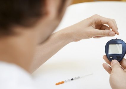 نمط الحياة الصحي يساعد في تخفيض مضاعفات مرض السكري