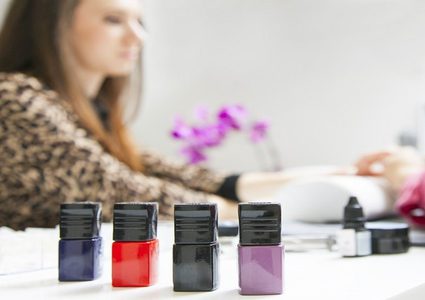 مراكز التجميل موطن الإصابة بالسرطان !