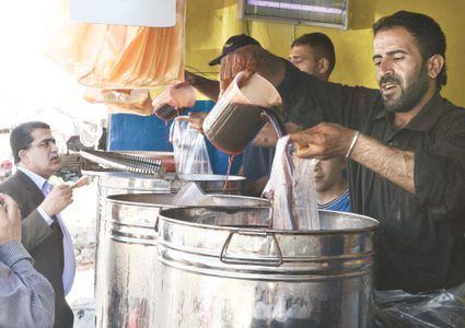 التمر الهندي والخروب "ملكا" موائد رمضان ومصدر رزق للكثيرن