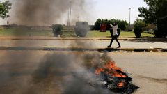 بعد تعليق التفاوض.. "التغيير": سنواصل الاعتصام بالسودان