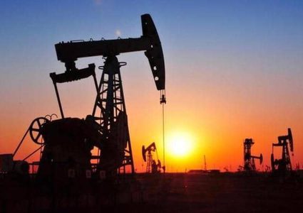 النفط يرتفع لرابع جلسة على التوالي