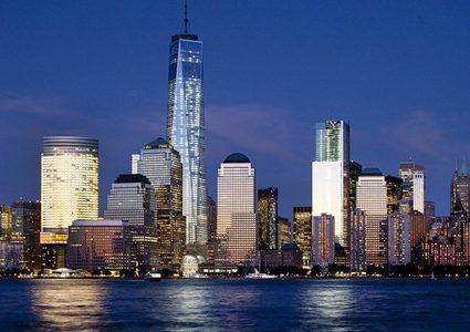 ناطحات سحاب نيويورك لحظات تحبس الأنفاس... حادث مفزع في أمريكا