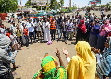 تجمع المهنيين" يدعو ليوم دعائي للعصيان المدني في السودان
