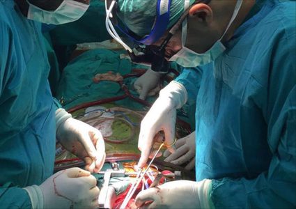 بريطانيا.. إصلاح العمود الفقري لجنين في رحم أمه