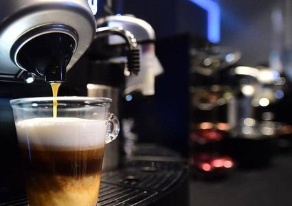 تحذير.. آلات صنع القهوة "بوابة الهاكرز" لبياناتك