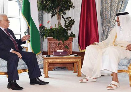 الرئيس عباس يزور قطر ويلتقي أميرها غدا
