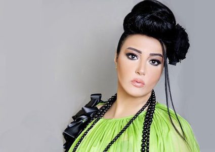 سمية الخشاب تكشف حقيقة زواجها من خالد يوسف
