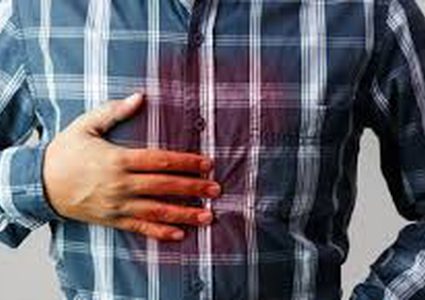 9 طرق طبيعية لعلاج حرقة المعدة في شهر رمضان