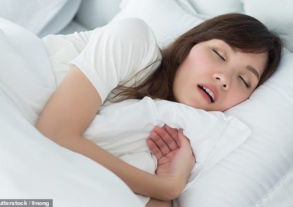 دراسة: توقف التنفس اثناء النوم يؤدي للاصابة بالسرطان لدى النساء