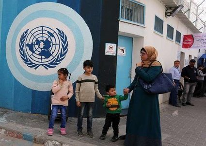الأنروا:الخدمات التي تقدم للاجئي فلسطين مهددة بالخطر بسبب الأزمات