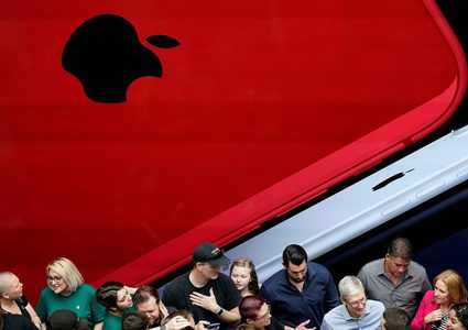 هبوط سهم "Apple" بفعل التوترات التجارية