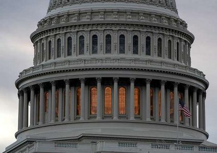 نحو 400 عضو من الكونغرس يطالبون ترامب بالبقاء في سوريا