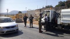 مصادرة سيارة لجمع النفايات في نابلس