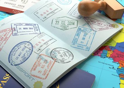 الإمارات تطلق نظام الإقامة الدائمة "البطاقة الذهبية"