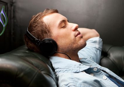 لماذا تعلق بعض كلمات الاغاني في الاذهان ؟