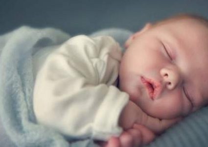 في بولندا.. حامل تنجب 6 توائم!