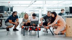 "فيسبوك" تكشف عن دخولها عالم الروبوتات الأكثر ذكاء