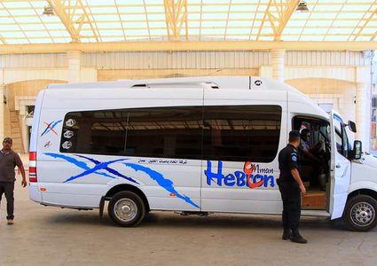 معبر الكرامة: تنقل 3048 مسافر في كلا الاتجاهين