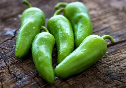 صحف عبرية توضح سبب ارتفاع أسعار الفلفل في اسرائيل