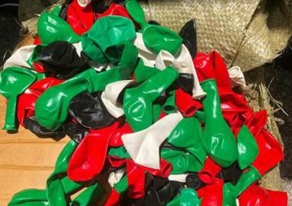 مكتب الجمارك في اسدود يعتقل تاجر اسرائيلي حاول نقل بالونات لغزة