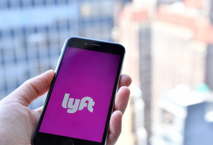 شركة "Lyft" تطلق مزايا جديدة لسلامة الركاب