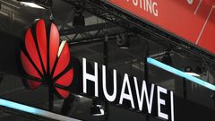 بعد قرار ترامب.. الصينيون يتحولون من آيفون إلى هواوي