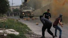 حالات اختناق خلال مواجهات مع الاحتلال في كفر قدوم