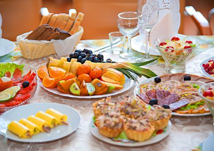 أطعمة احرصي على وجودها بمائدتك في رمضان