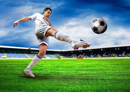 دراسة: لاعبي كرة القدم عرضة للموت نتيجة الاصابة بأمراض القلب