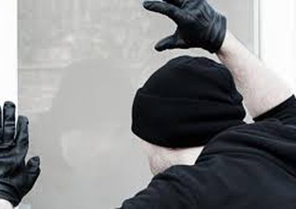 بالتفاصيل: أغبى عملية سطو مسلح على شركة صرافة بدبي